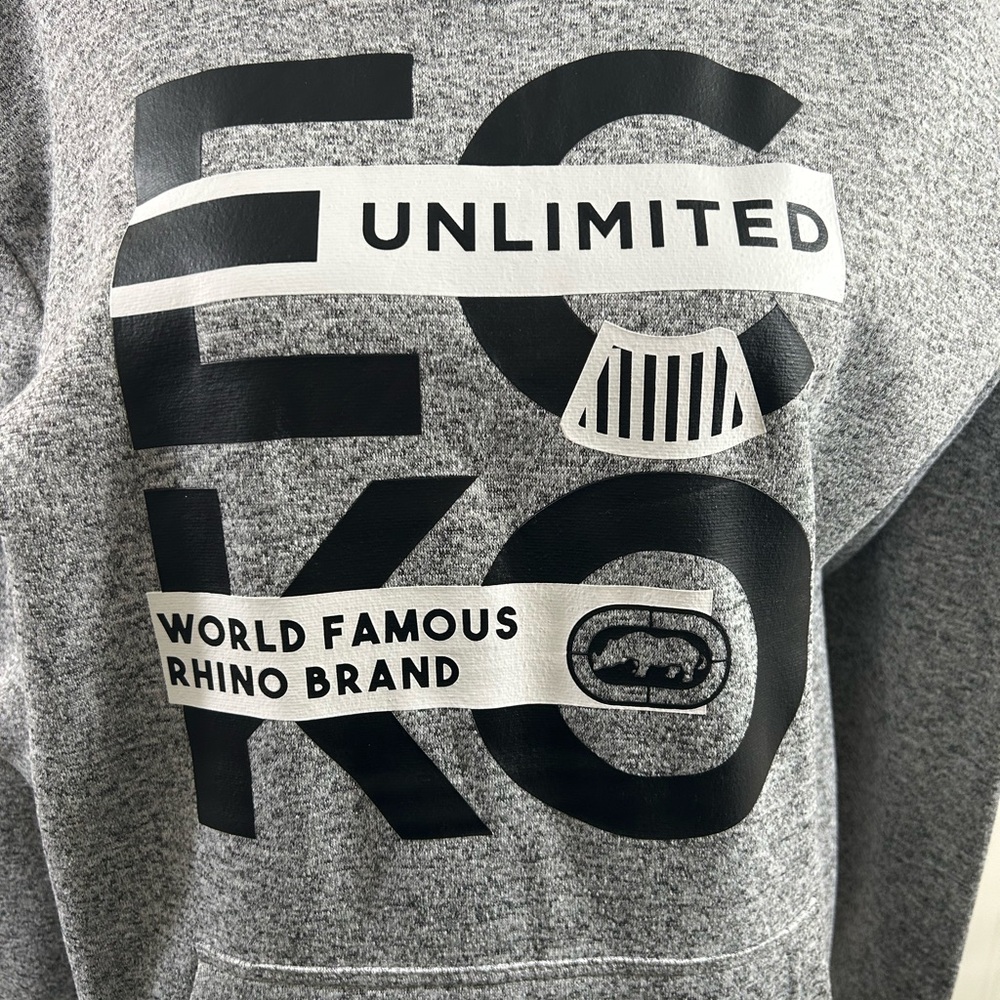 Ecko Unlimited Black and Gray Crewneck Sweater